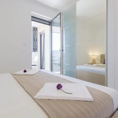 Apartnent Zorka1 * Primošten